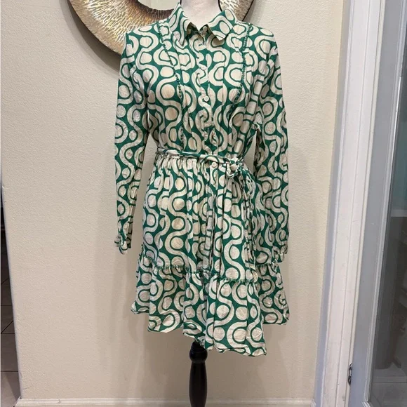 Zara | Dresses | Zara Green And White Long Sleeve Notched Collar Dress |  Poshmark